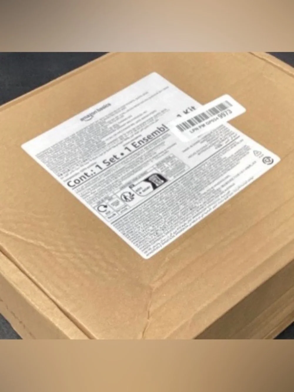 Amazon Basics queen includes
